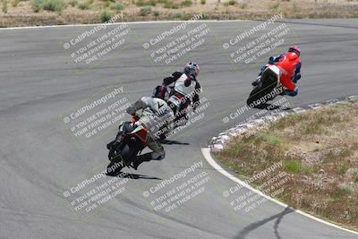 media/Apr-20-2025-AHRMA (Sun) [[393a79c373]]/Race/Group 5/Turn 4b/